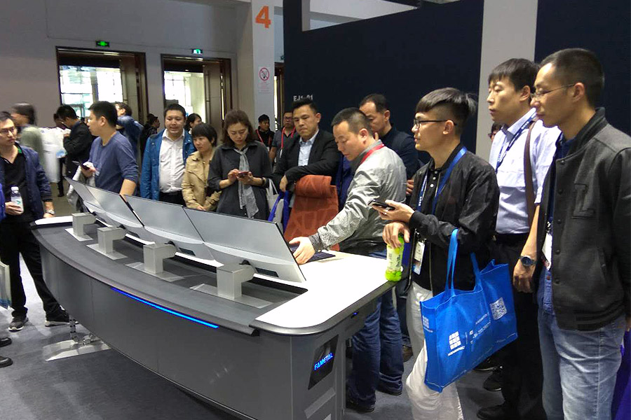 InfoComm 2018展，體驗(yàn)飛馬尖端控制臺
